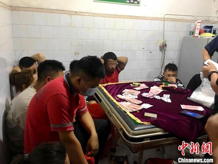 粤港澳三地开展联合打击行动 侦破一批跨境有组织犯罪