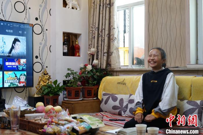 笑容代替疤痕 玉树地震被救起的“饼干宝宝”长大了  