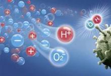 如何通过将氧化铁颗粒悬浮在油和水的混合物中来制造磁铁