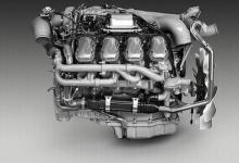 一辆4.0升双涡轮增压V8柴油发动机