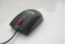 计算机鼠标是一种无处不在的设备但实际发明它的人却引起了相当大的争议