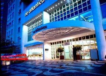  Bernardes Arquitetura酒店翻新了Rio的海滨酒店Arpoador 