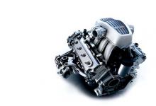 发动机舱内装有与当前所有迈凯伦汽车相同的3.8升双涡轮增压V8发动机