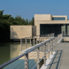OLIArchitecture的木心美术馆坐落在中国东部的湖泊上