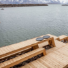 奥斯陆建筑系的学生建造了一个木制桑拿房可以俯瞰挪威的风景