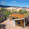 ImbueDesign在犹他州沙漠中完成了一个生锈的钢结构住宅