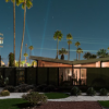 汤姆布拉奇福德在月光下拍摄棕榈泉的房屋