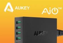 Aukey还发布了他们庞大的30,000mAh电池的升级版