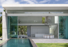 在热带气候中工作的现代主义建筑师越来越多地设计房屋
