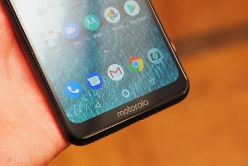  摩托罗拉OnePower设置为第一个可用的带缺口的AndroidOne设备 