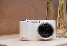 GalaxyCamera本质上是一个具有非常好的相机的Android设备