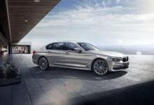 新款BMW3Li在北京车展上首次亮相其3Li中间伸展110毫米
