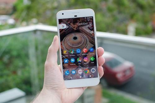  谷歌Pixel用户报告Android11上的相机应用程序崩溃 