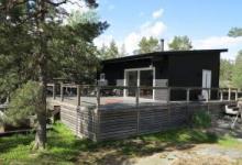 由NormArchitects设计的ArchipelagoHouse是瑞典的最小家庭度假胜地