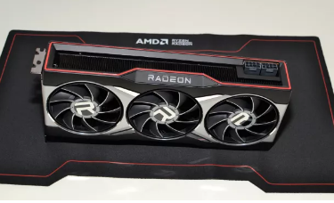  AMD Radeon RX 6900 XT具有80个计算单元的功能齐全的Navi 21 GPU  