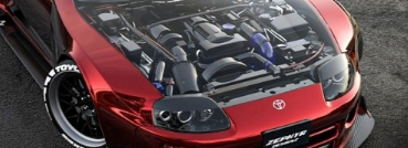 丰田Supra透视在光滑的渲染中具有透明的引擎盖