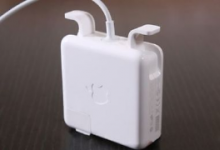 ESR推出其HaloLock Kickstand无线充电器作为苹果MagSafe的潜在改进版本