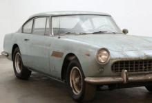 1961年法拉利250 GTE花了数十年的时间隐藏在车库中