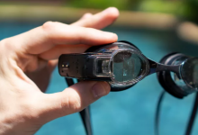 Form的智能护目镜现在可以与GPS智能手表配合使用，以跟踪开阔水域的游泳