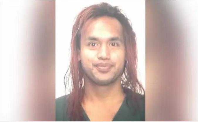 在美被泼液体中国女子或永久毁容