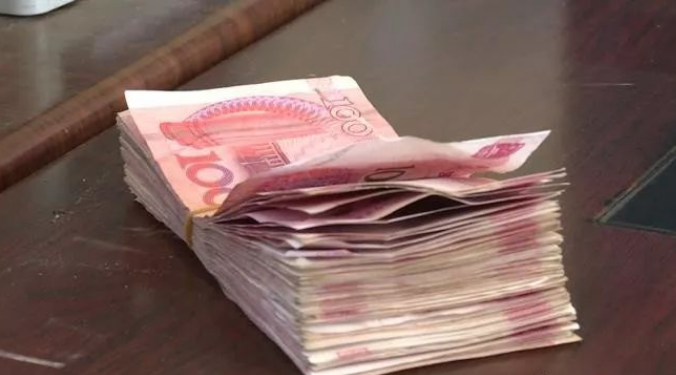 澳门向永久性居民每人发1万现金