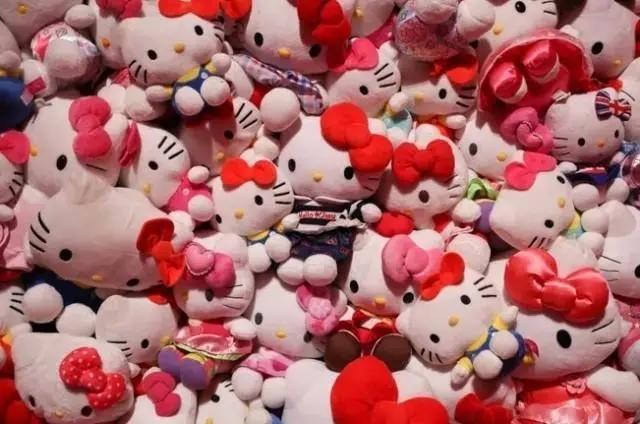 被误会半世纪 Hello Kitty是人不是猫