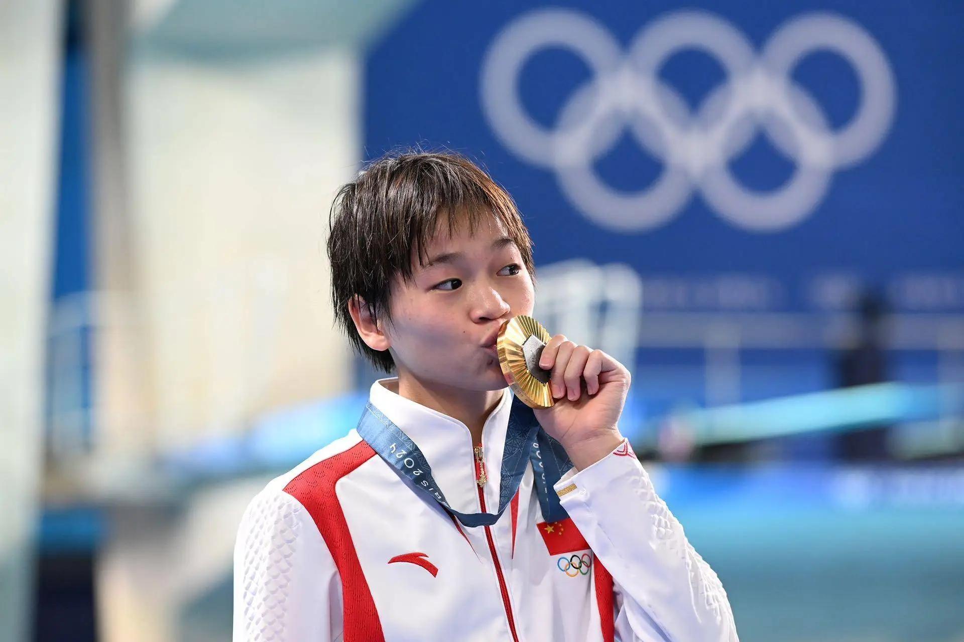 成功卫冕后 全红婵：第一条消息发给了“熊姐”陈艺文